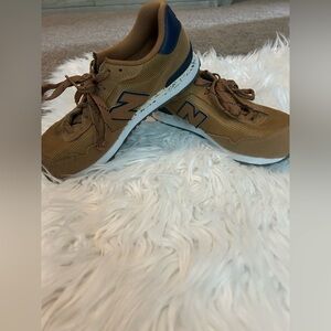 New Balance Kids Tan and Navy Mesh Suede Sneakers